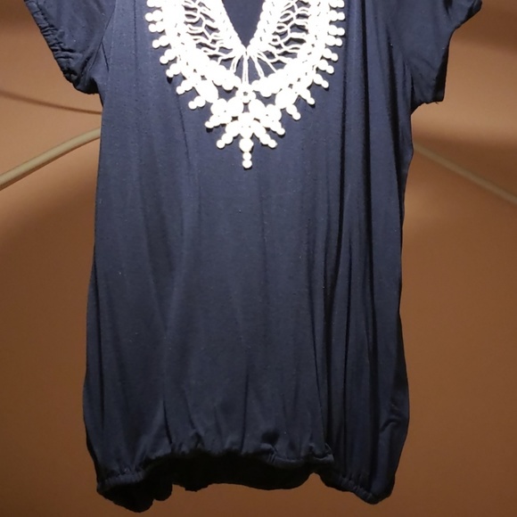 Shirt - Picture 4 of 4